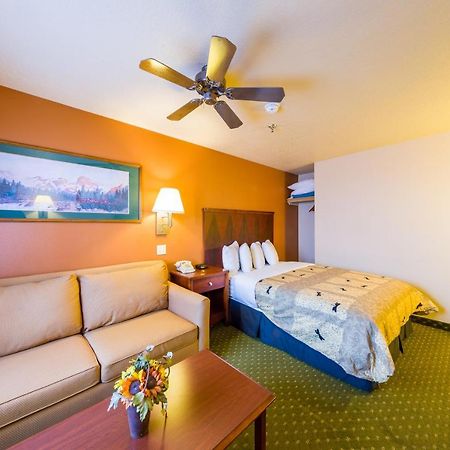 Alpine Inn & Suites גאניסון מראה חיצוני תמונה