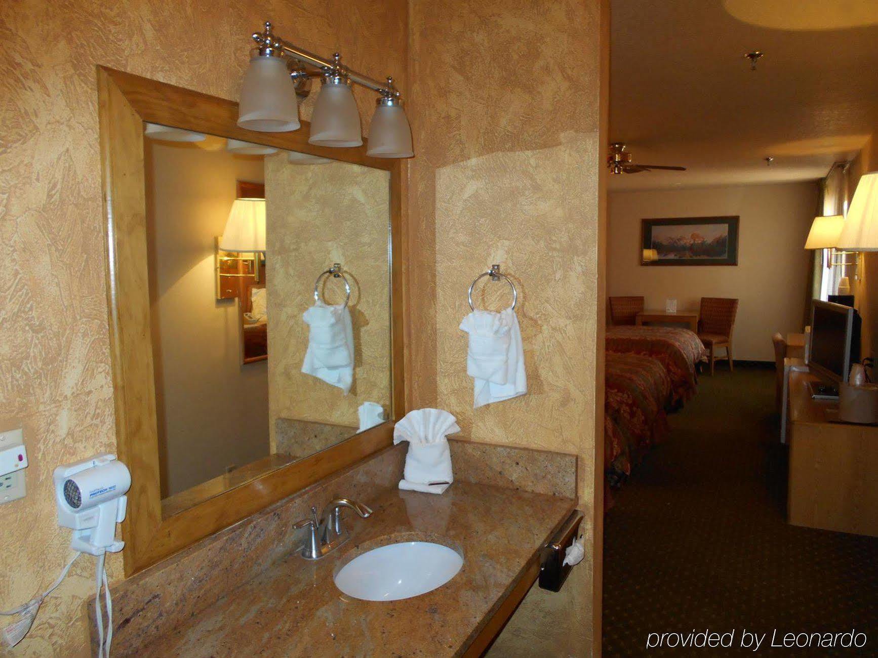 Alpine Inn & Suites גאניסון מראה חיצוני תמונה