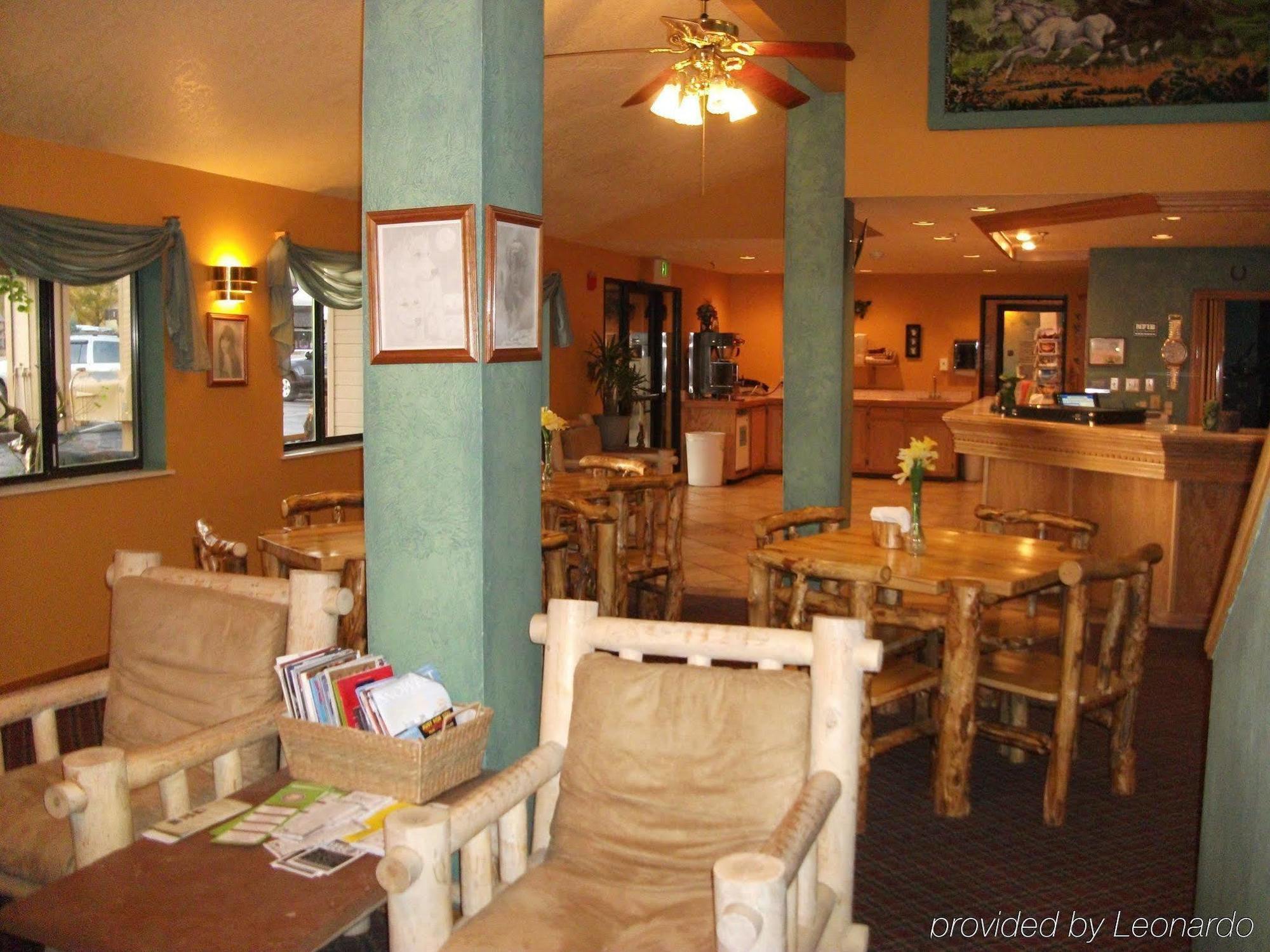 Alpine Inn & Suites גאניסון מסעדה תמונה