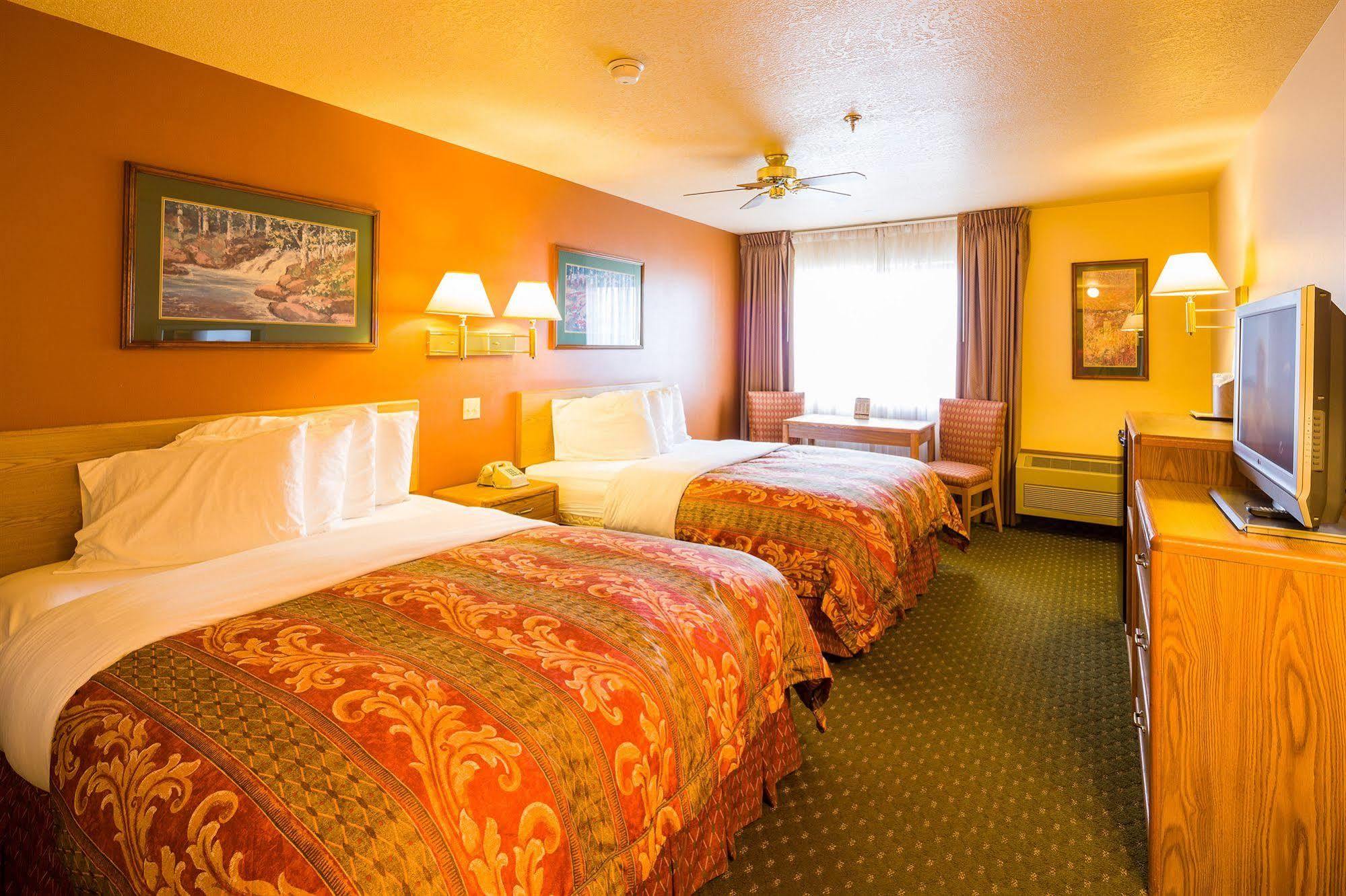Alpine Inn & Suites גאניסון מראה חיצוני תמונה