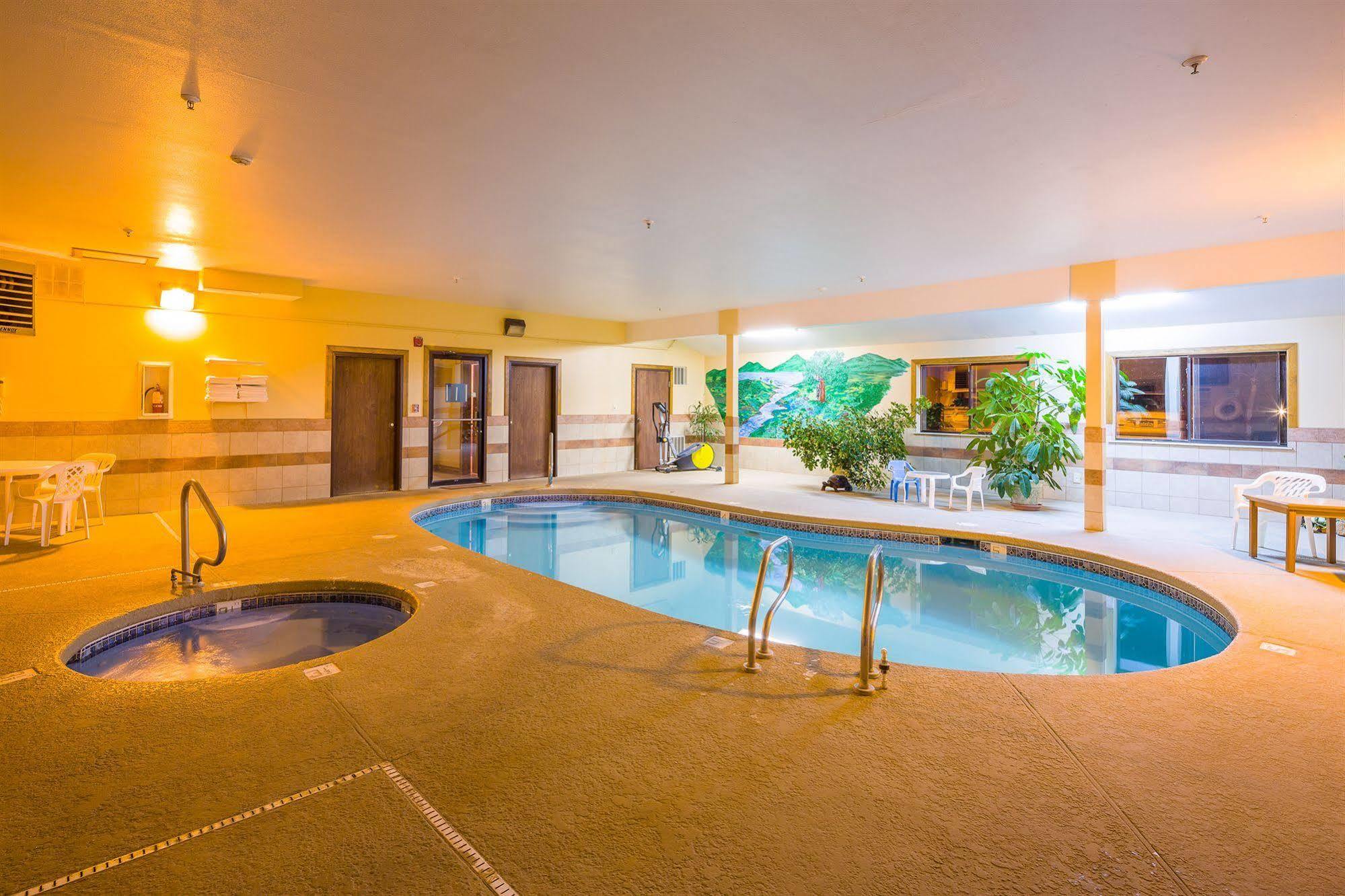 Alpine Inn & Suites גאניסון מראה חיצוני תמונה