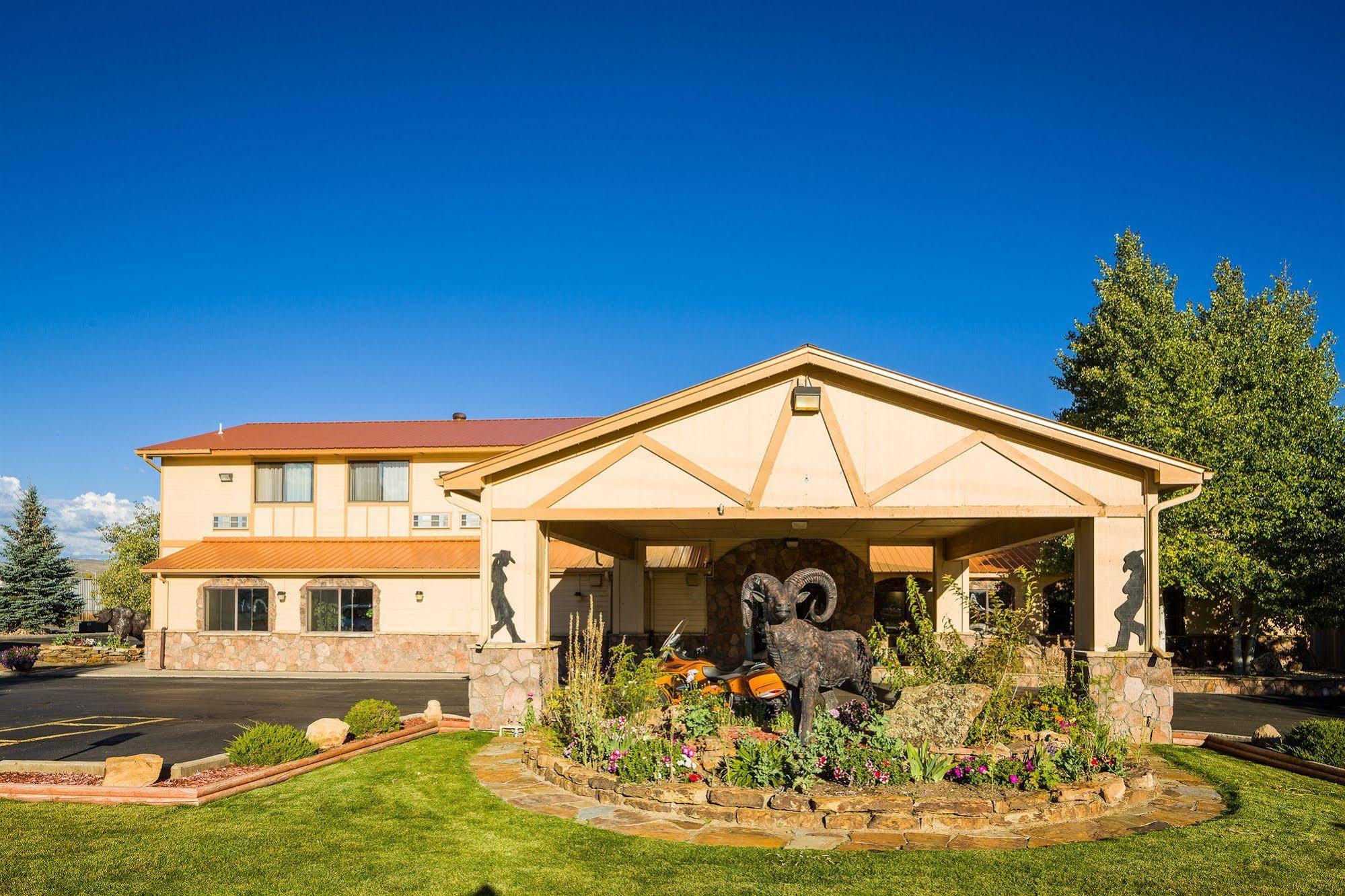 Alpine Inn & Suites גאניסון מראה חיצוני תמונה