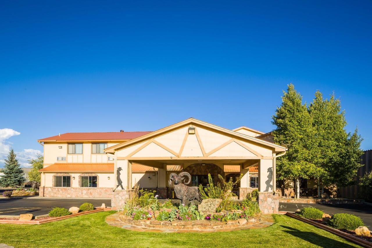 Alpine Inn & Suites גאניסון מראה חיצוני תמונה